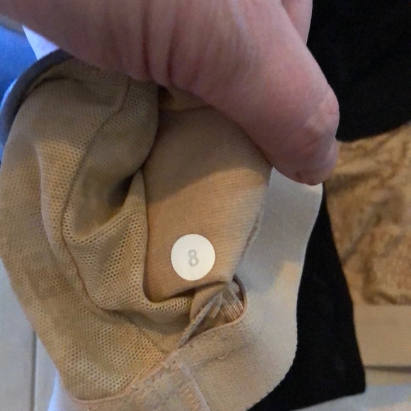 Lululemon 8 Built-in Bra Top - Picture 3 of 4